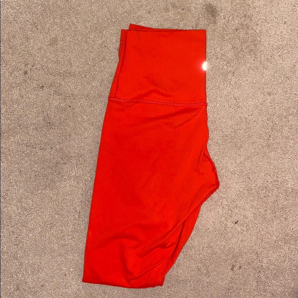 BRIGHT RED LULULEMON LEGGINGS